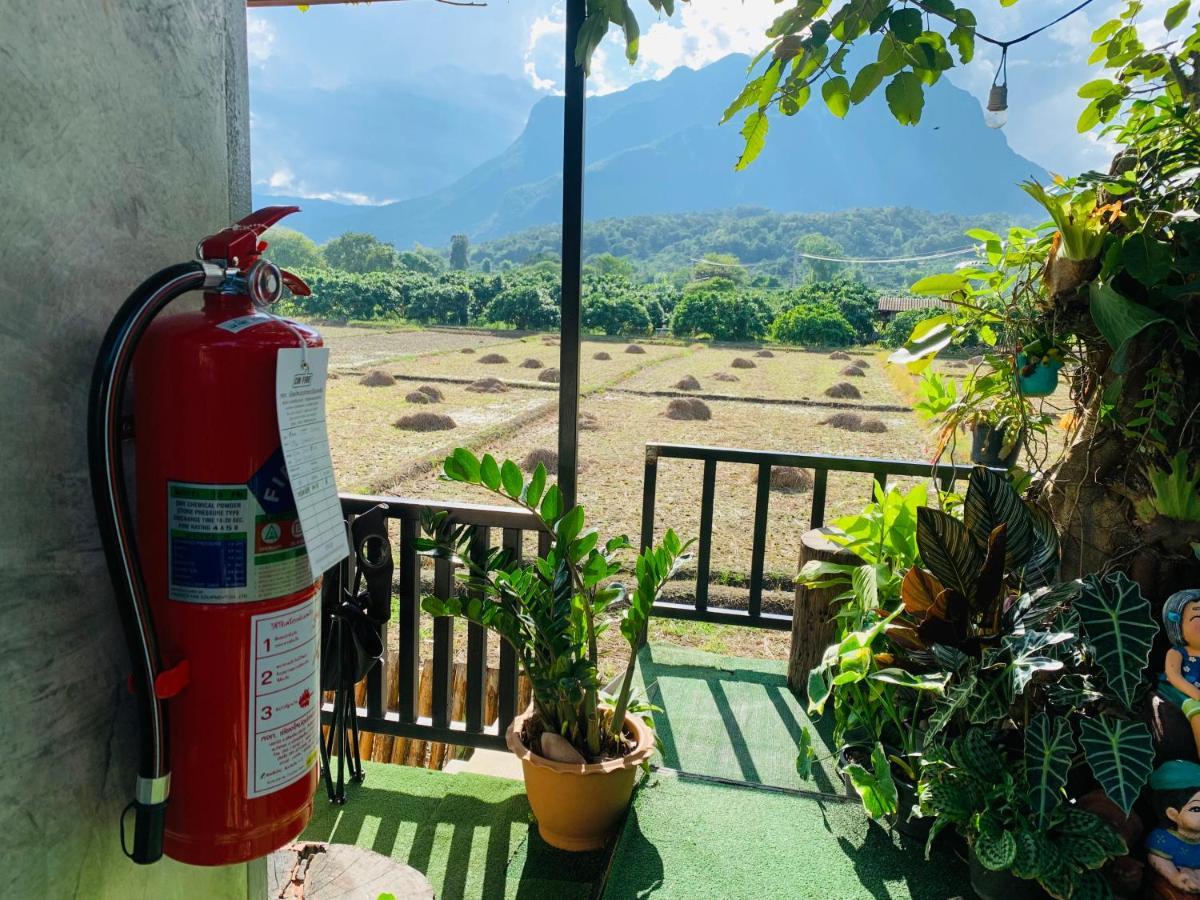 Krathom Doi Luang Otel Chiang Dao Dış mekan fotoğraf